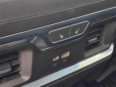 Used 2024 GMC Sierra 1500 SLT w/ SLT Premium Plus Package image 19