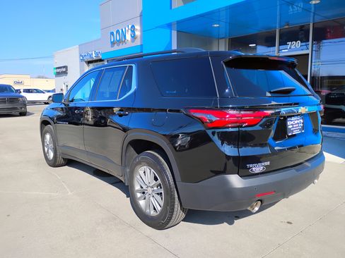 Used 2023 Chevrolet Traverse LT w/ LPO, Floor Liner Package image 2