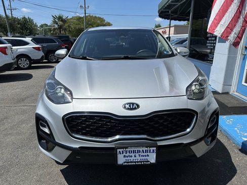 Used 2020 Kia Sportage LX w/ LX Popular Package AWD/4WD image 9