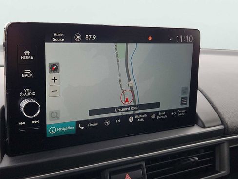 Certified 2025 Honda Pilot Touring image 17