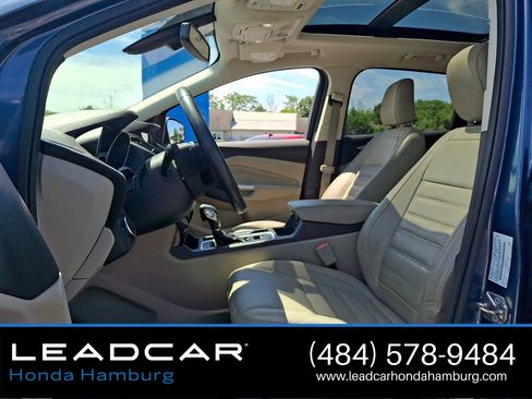 Used 2018 Ford Escape Titanium AWD/4WD image 14