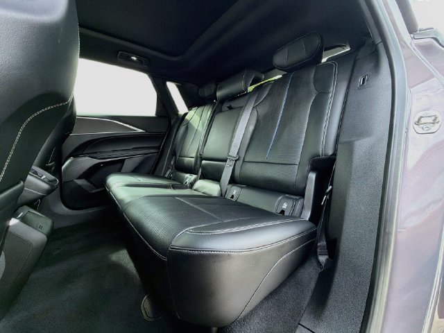 Used 2026 Cadillac Lyriq Luxury AWD/4WD image 20