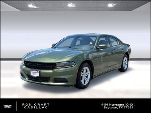 Used 2019 Dodge Charger SXT RWD image 1