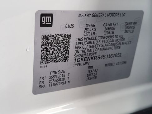 Used 2025 GMC Acadia Elevation FWD image 32