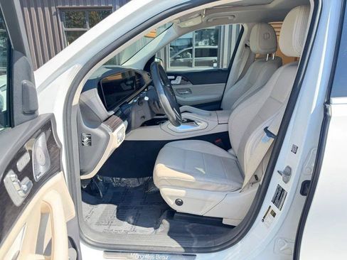 Used 2020 Mercedes-Benz GLS 450 4MATIC image 11