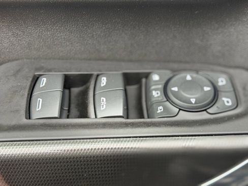 Used 2020 GMC Sierra 2500 AT4 w/ Technology Package image 22