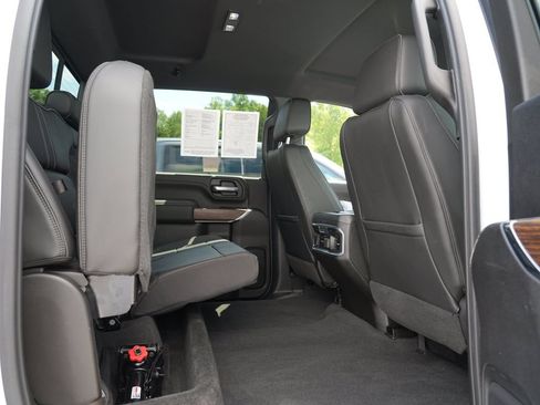 Certified 2022 Chevrolet Silverado 3500 High Country w/ Z71 Off-Road Package AWD/4WD image 28