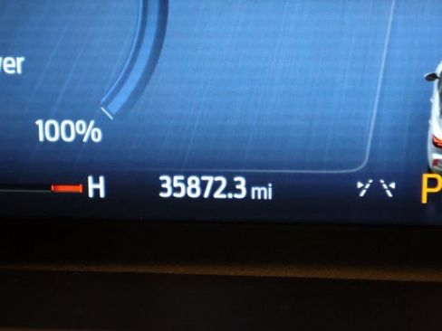 Used 2025 Ford Escape SE w/ PHEV Premium Package FWD image 16