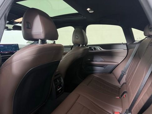 Used 2025 BMW 440i xDrive w/ Premium Package image 21