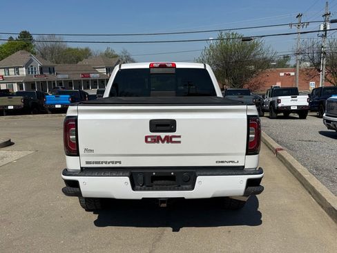Used 2017 GMC Sierra 1500 Denali image 7