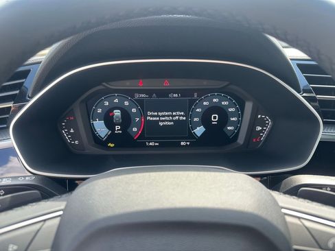 New 2025 Audi Q3 2.0T Premium image 14