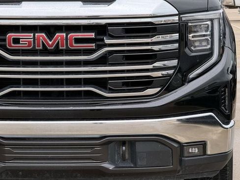 Used 2024 GMC Sierra 1500 SLT RWD image 8