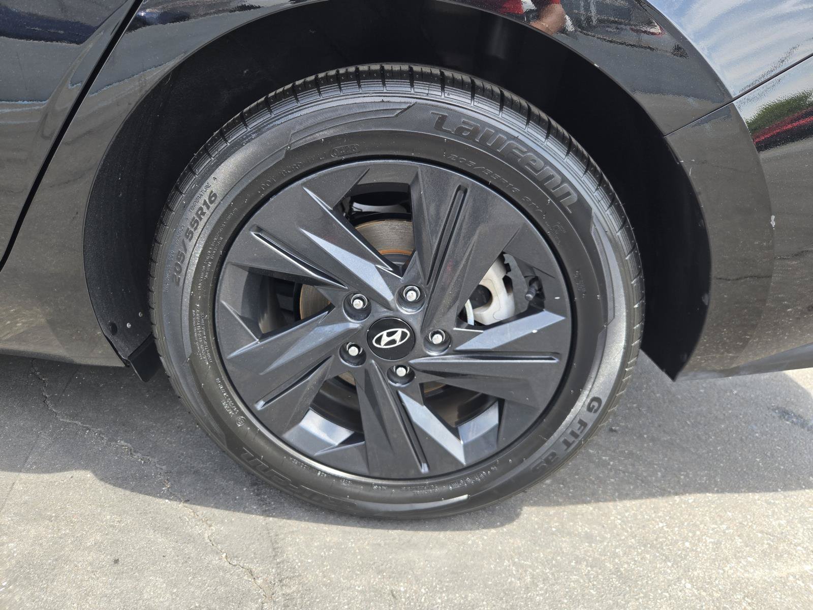 Used 2022 Hyundai Elantra SEL FWD image 33