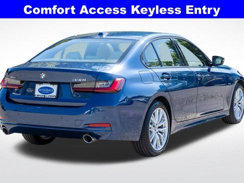 Used 2023 BMW 330i xDrive Sedan w/ Premium Package AWD/4WD image 8