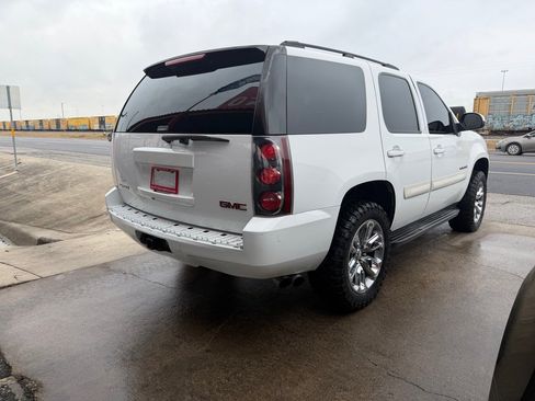 Used 2009 GMC Yukon SLE image 19