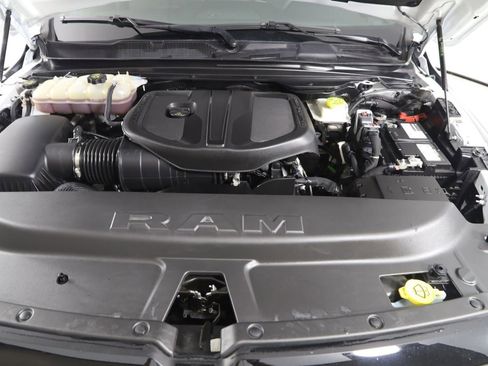 Used 2025 RAM 1500 Big Horn AWD/4WD image 47