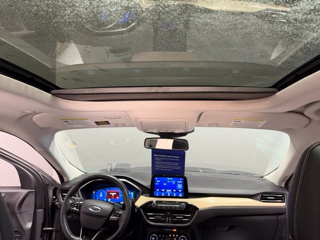 Used 2021 Ford Escape Titanium w/ Titanium Elite Package AWD/4WD image 31