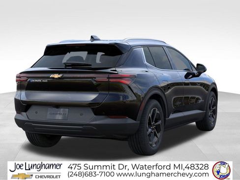 New 2026 Chevrolet Equinox EV LT image 4