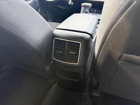 Used 2025 Kia Sportage LX image 23