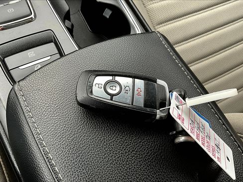 Used 2018 Ford Fusion S image 12