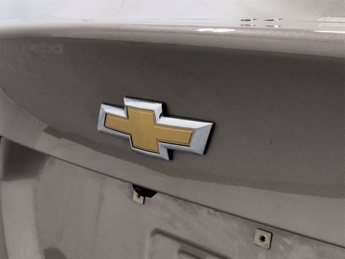 Used 2023 Chevrolet Malibu LT w/ Driver Confidence Package image 13