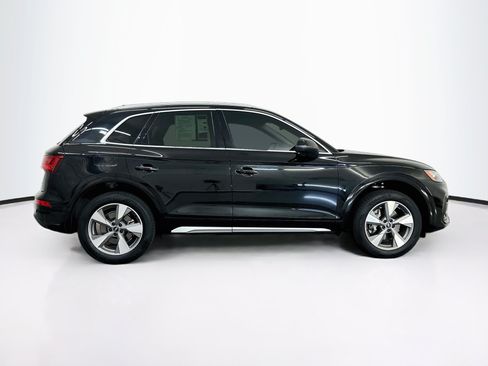 Used 2023 Audi Q5 2.0T Premium w/ Convenience Package AWD/4WD image 10