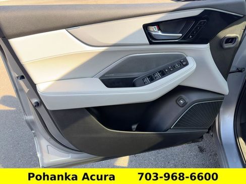 Certified 2025 Acura MDX SH-AWD w/ Technology Package image 22