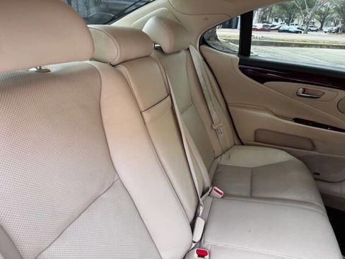 Used 2012 Lexus LS 460 image 20