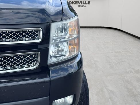 Used 2013 Chevrolet Silverado 1500 LTZ AWD/4WD image 5