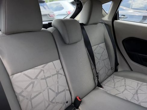 Used 2012 Ford Fiesta SE FWD image 18