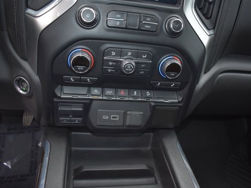 Used 2021 Chevrolet Silverado 1500 RST image 20