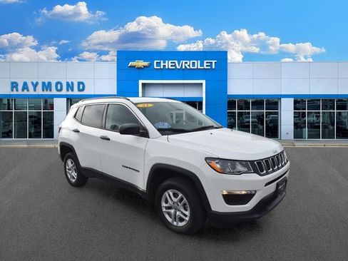 Used 2021 Jeep Compass Sport w/ Cold Weather Group AWD/4WD image 10