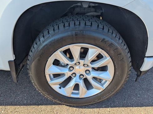 Certified 2021 Chevrolet Silverado 1500 Custom w/ Safety Confidence Package image 10