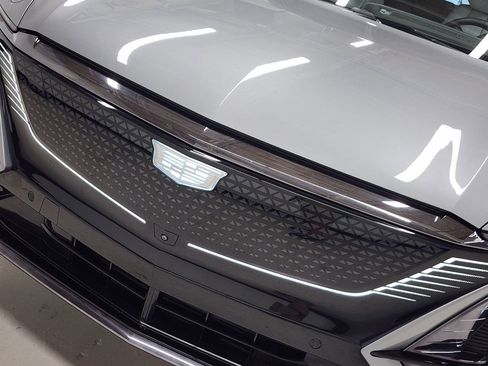 Used 2024 Cadillac Lyriq Sport image 35