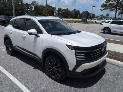 Used 2025 Nissan Kicks SR w/ SR Premium Package