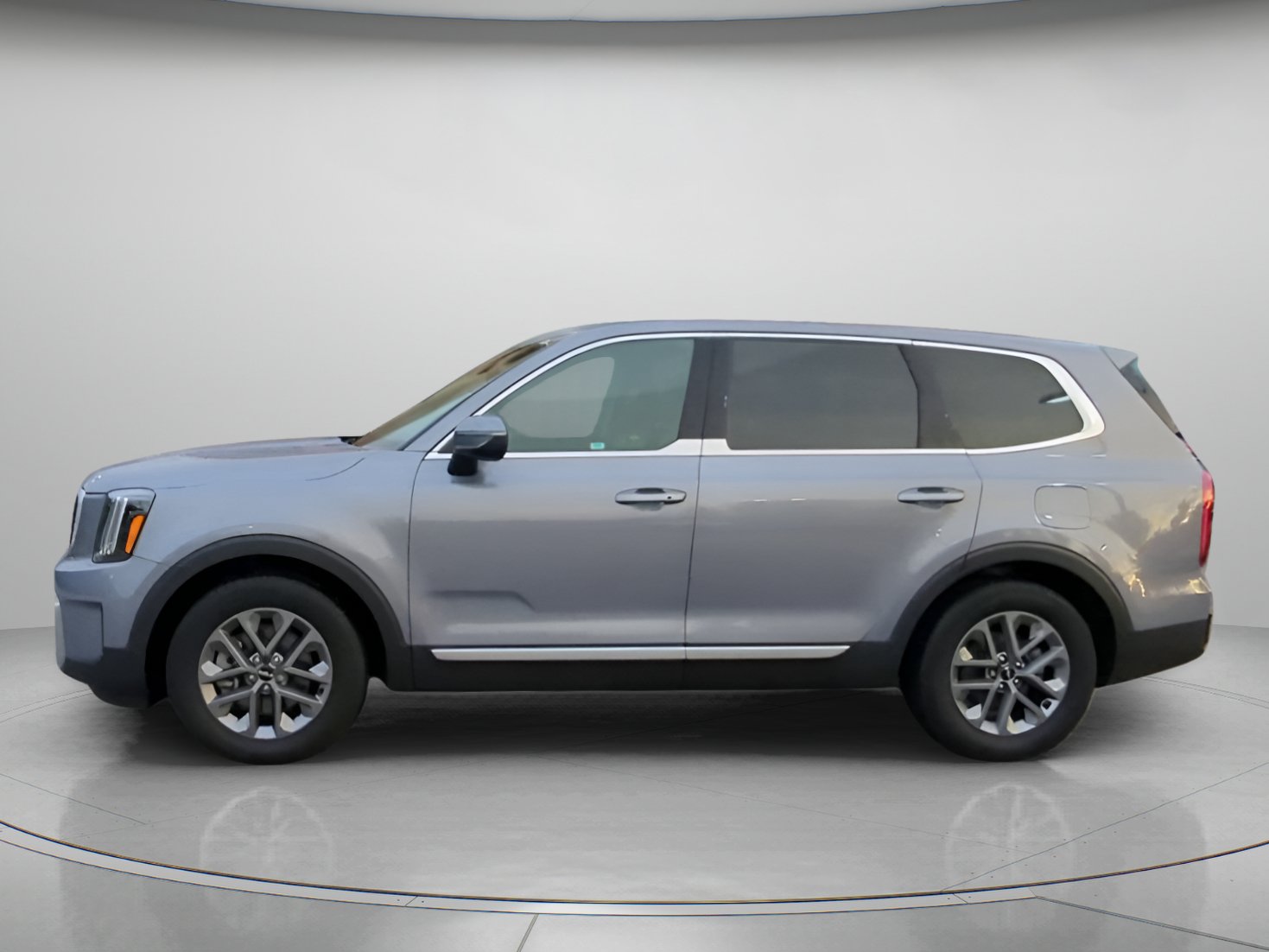 Used 2024 Kia Telluride LX AWD/4WD image 16