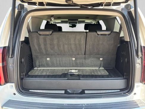 Used 2019 Chevrolet Tahoe Premier AWD/4WD image 37