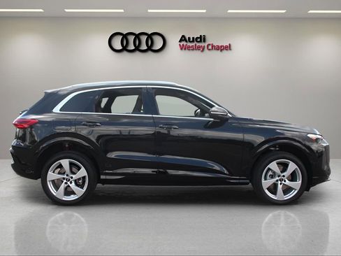 New 2025 Audi Q5 Premium Plus image 6