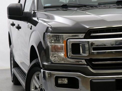 Used 2018 Ford F150 XLT image 4
