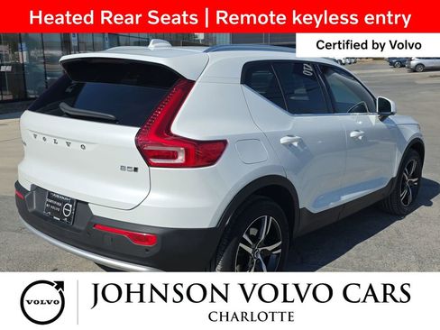 Certified 2025 Volvo XC40 B5 Core image 5