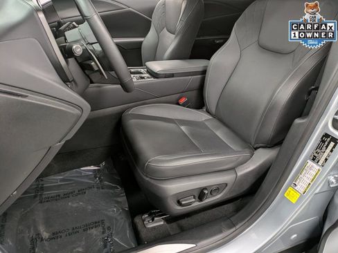 Used 2024 Lexus RX 350h w/ Accessory Package (Z1) image 11