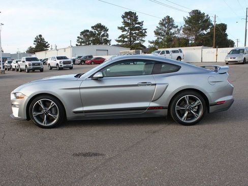 Used 2023 Ford Mustang GT Premium w/ Equipment Group 401A image 11