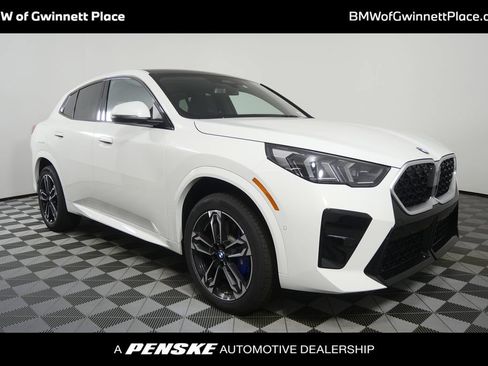 New 2026 BMW X2 xDrive28i w/ Technology Package AWD/4WD image 1