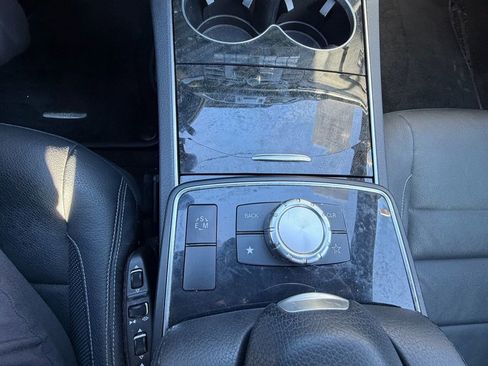Used 2015 Mercedes-Benz E 400 4MATIC Coupe image 20