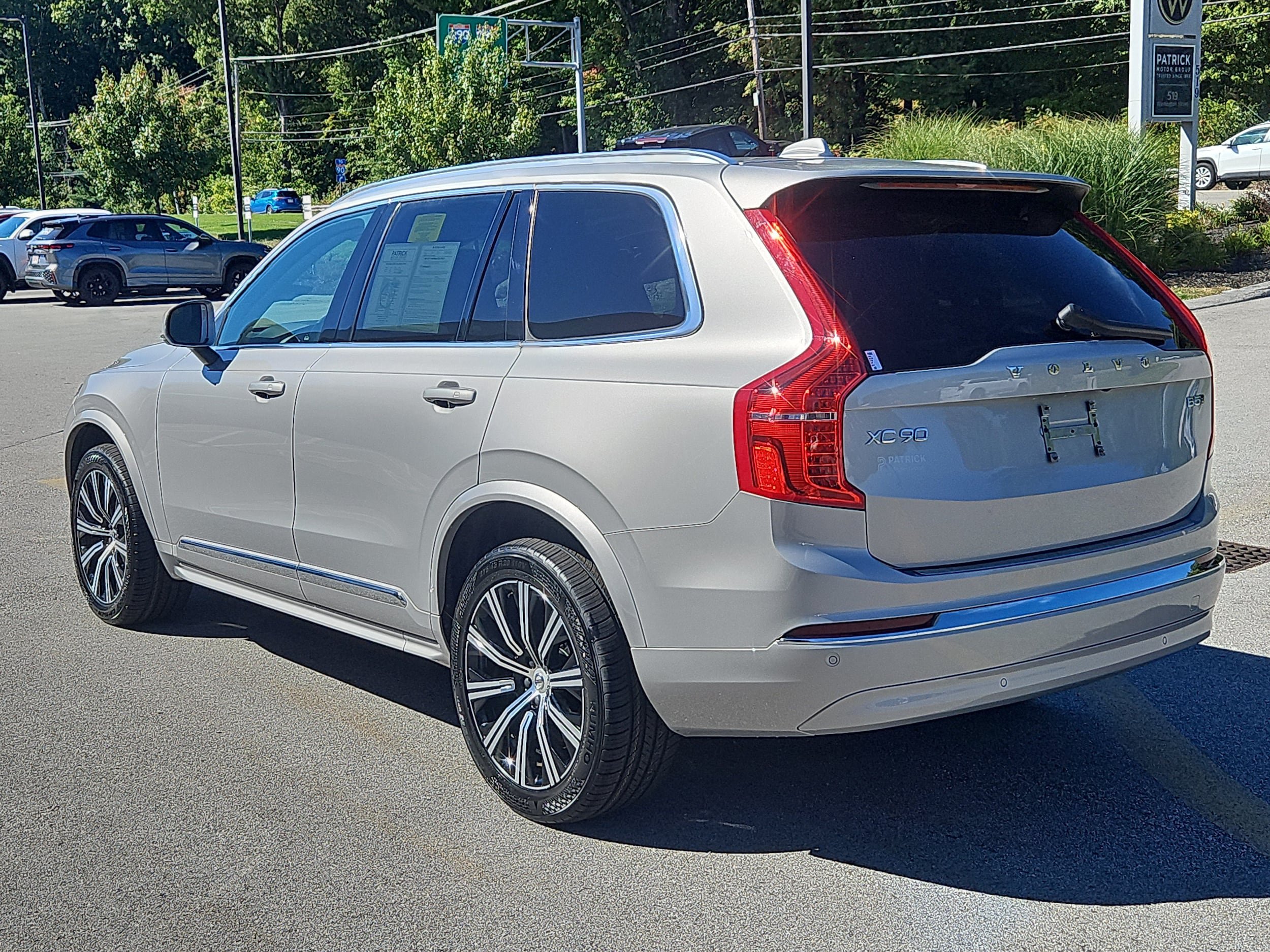 Used 2024 Volvo XC90 B5 Core w/ Protection Package Premier AWD/4WD image 27