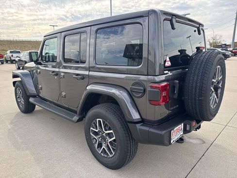 New 2026 Jeep Wrangler Sahara image 23