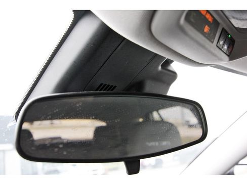 Used 2024 Chevrolet Trax ACTIV w/ Sunroof Package FWD image 26