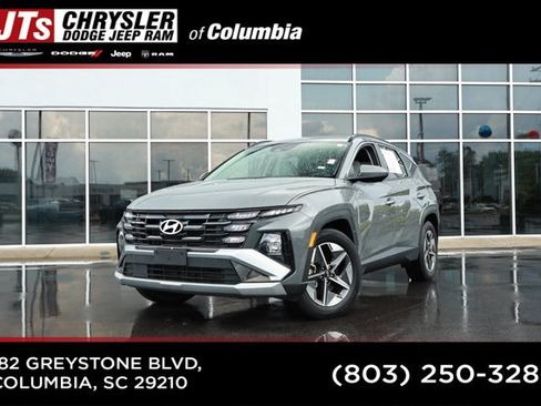 Used 2025 Hyundai Tucson SEL FWD image 1