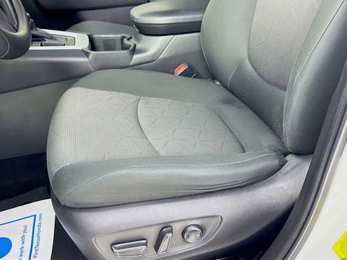 Used 2024 Toyota RAV4 XLE w/ Convenience Package image 23