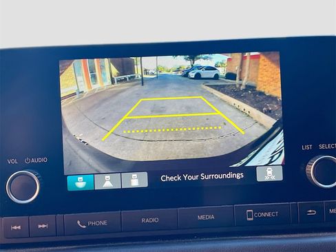 Used 2024 Honda HR-V Sport image 13